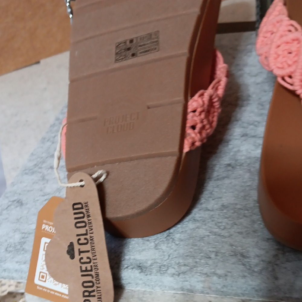 Project Cloud Coral Women's Sandals - Picture 5 of 5